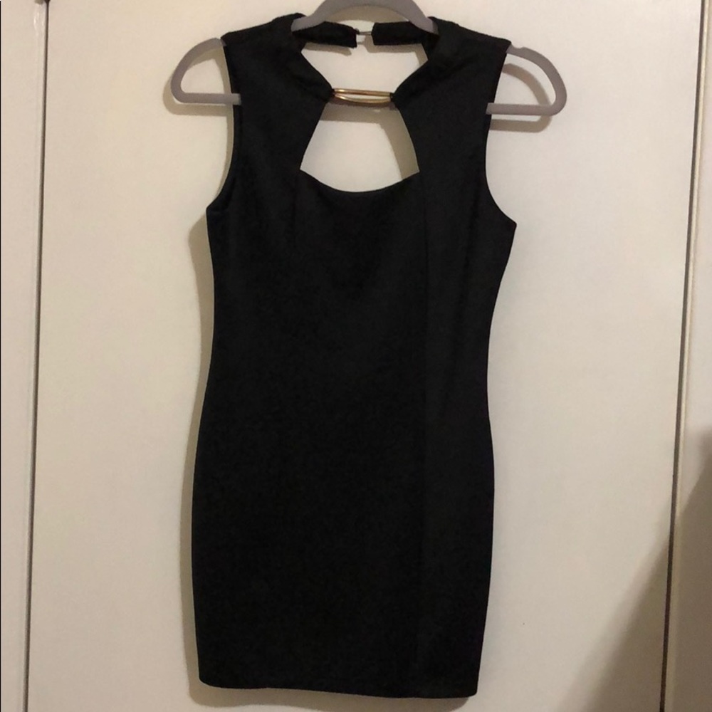 BLACK BODYCON DRESS